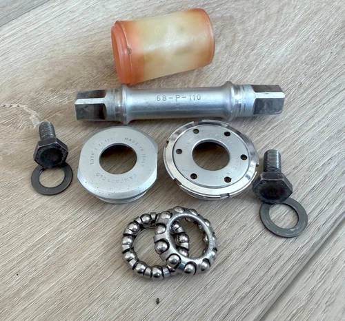 Vintage Campagnolo Record Track Pista Bottom Bracket 1.370 x 24 68-P-110 1970s