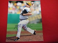 Mark Melancon  autograph  8x10 photo    Pirates  NL  All Star   auto signature  