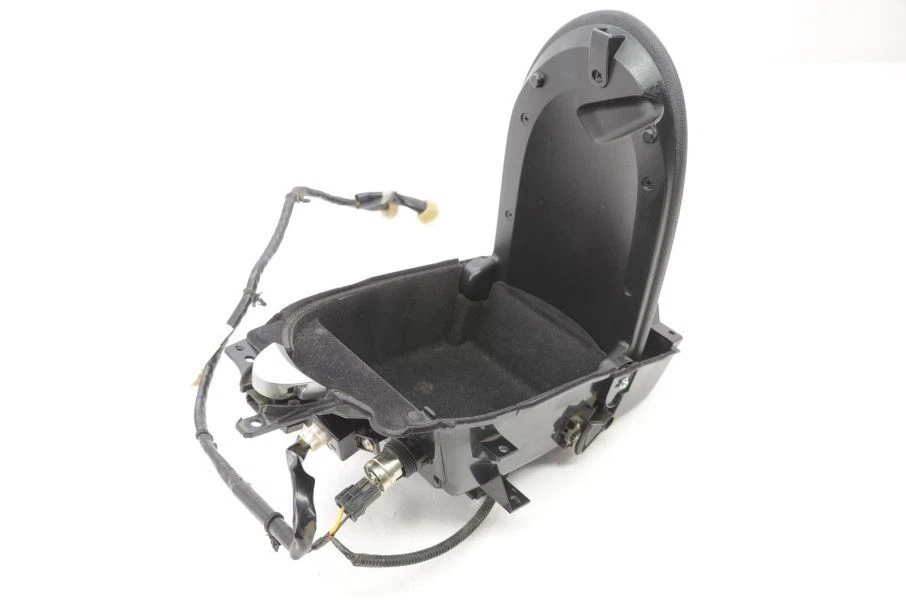 Nissan 370Z Roadster 2010-2017 tapa de consola central *pequeños arañazos* Foto 2 de 4