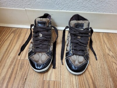 Girls Sz 5 Coach Tennis Shoes