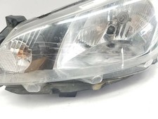 Feu avant (phare) Nissan NV200