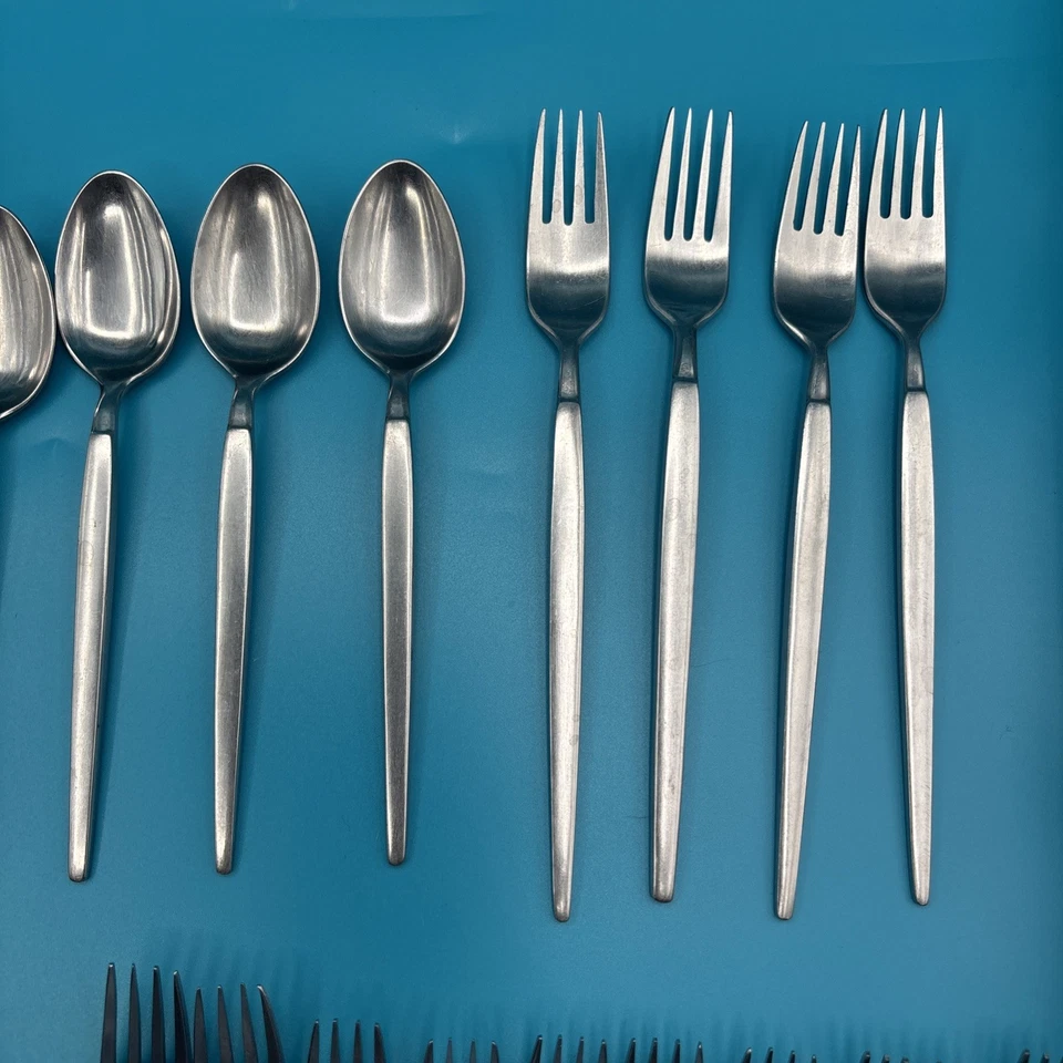 Cubiertos vintage de acero inoxidable Astro de Stanley Roberts Japón MCM 38 piezas Foto 4 de 4