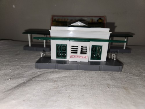 Vintage Plasticville HO Miniature Union Station 2900 with Box - Picture 6 of 17