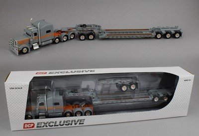 DCP 1:64 *CAPITOLA TRUCKING* Tri-Axle Peterbilt 389 63'' Midroof w/Lowboy & Jeep