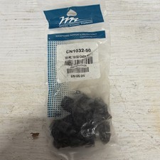 Lot of 50 - 10/32 Cage Nuts - Middle Atlantic CN1032-50