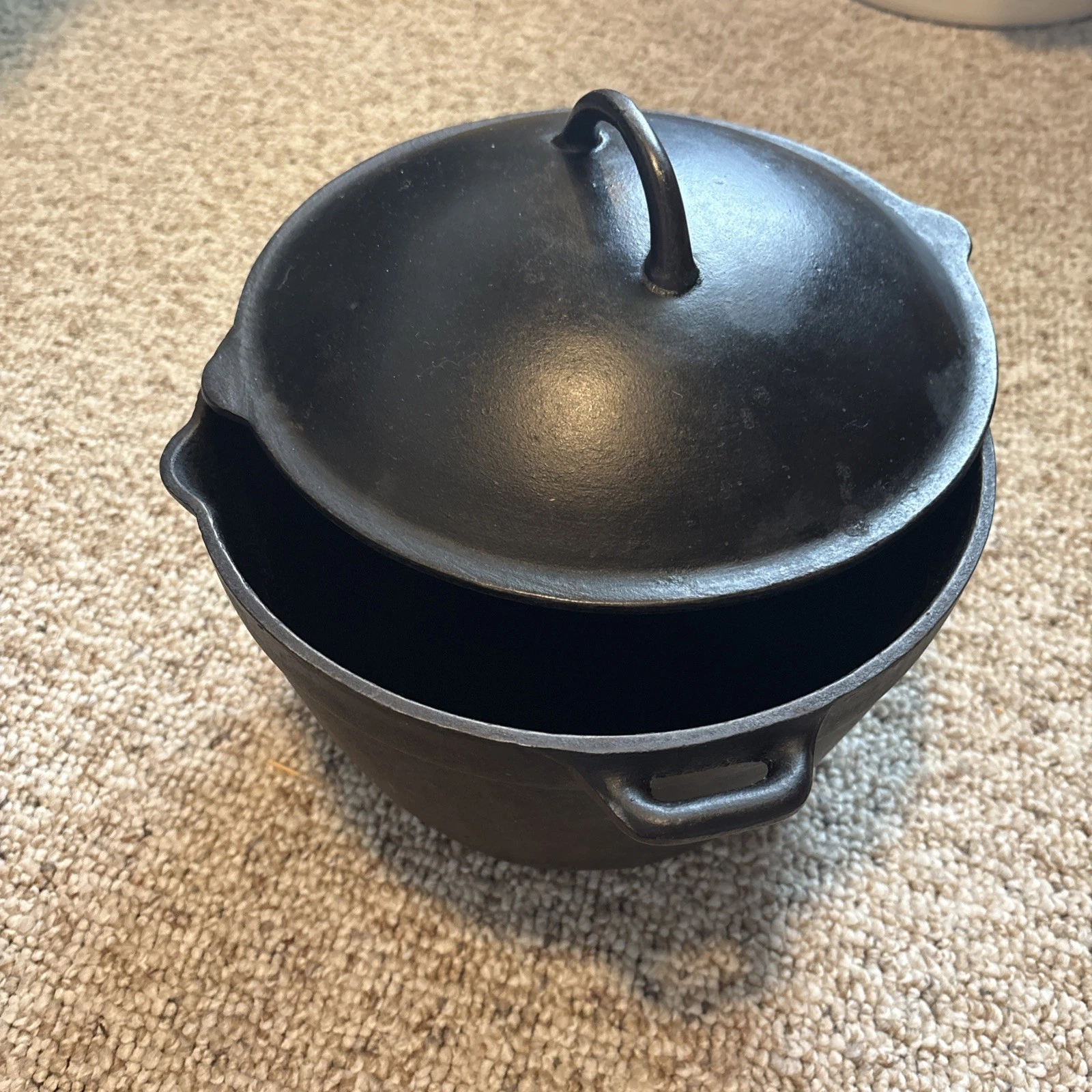 Vintage Cast Iron Dutch Oven Birmingham BSR ? With Lid 9 Inch