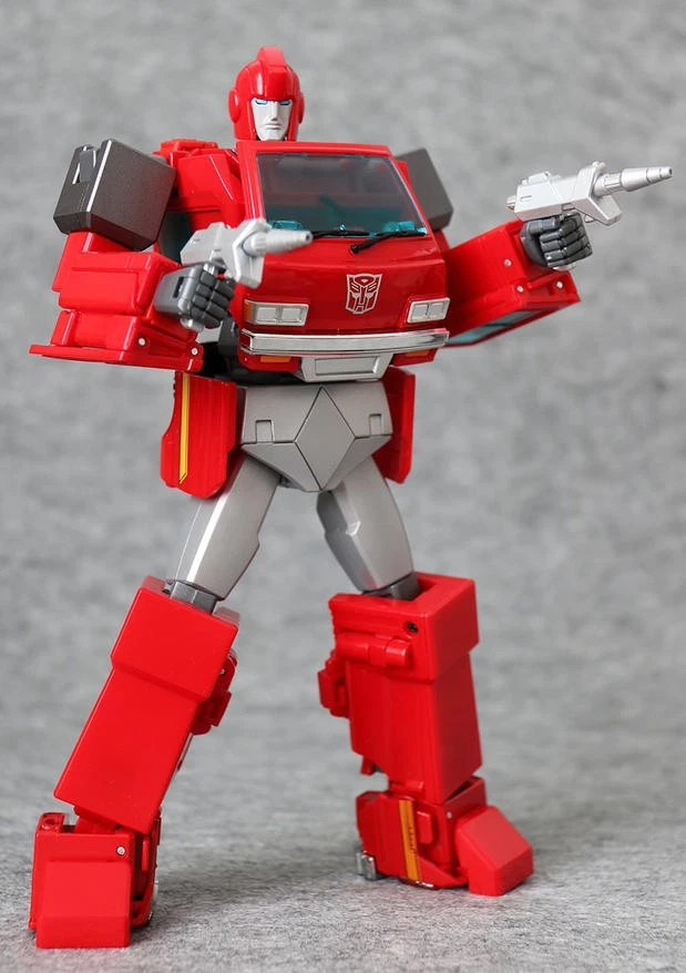 Masterpiece MP27 Ironhide 6" Action Figure Toy New in Box - Image 3 of 4