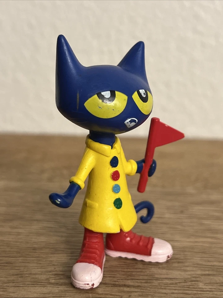 "Pete el gato azul en impermeable amarillo y zapatos rojos con bandera roja figura de juguete de PVC de 3""" Foto 2 de 4
