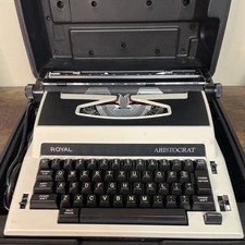 Vintage Royal Aristocrat Typewriter Tested & Working With Hard Travel Case  thumbnail