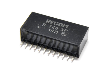 DC-DC Wandler von RECOM Typ R-743.3P, 3.3 V / 4 A , DC/DC Converter, SIP-12, NOS