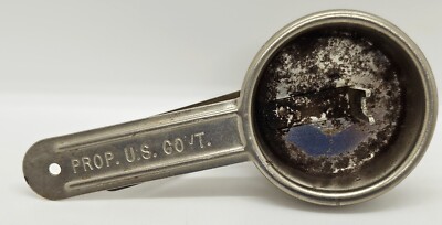 FEDERAL U.S. GOVERNMENT PORTABLE CLIP ON ASHTRAY VINTAGE