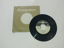 disco 45 edizione Giapponese Japan Burning Heart Scotti Brothers  7Y009