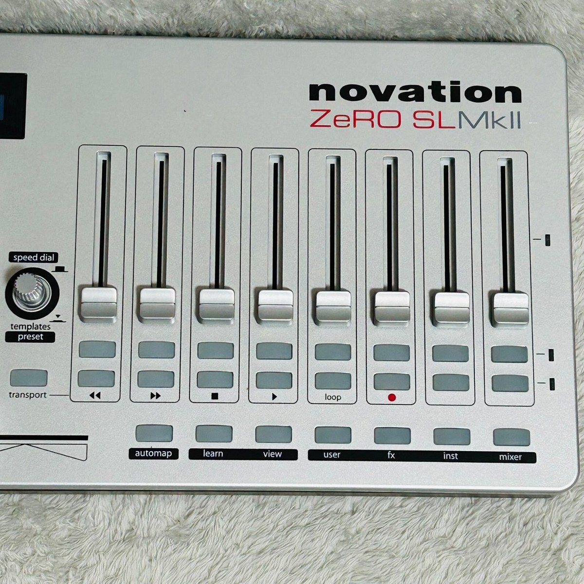 Novation ZeRO SL MKII MIDIコントローラー Novation ZeRO SL MkII Reviews | Sweetwater