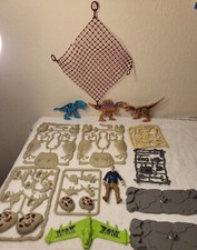 Dino Valley Mega Dino Gate Playset accessories - Chap Mei Toys SEE PICTURES