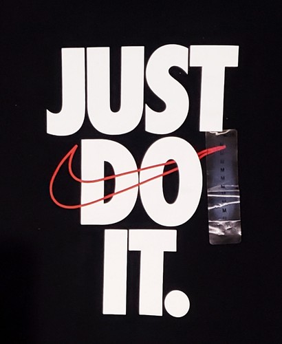 NIKE "JUST DO IT" Graphic T-Shirt Boy's Size M (10-12) NWT - Picture 2 of 3