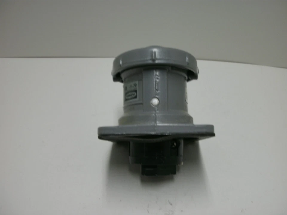 HUBBELL HBL430RS1W PIN AND SLEEVE RECEPTACLE 30A 600V S1 3P4W - Image 3 of 4