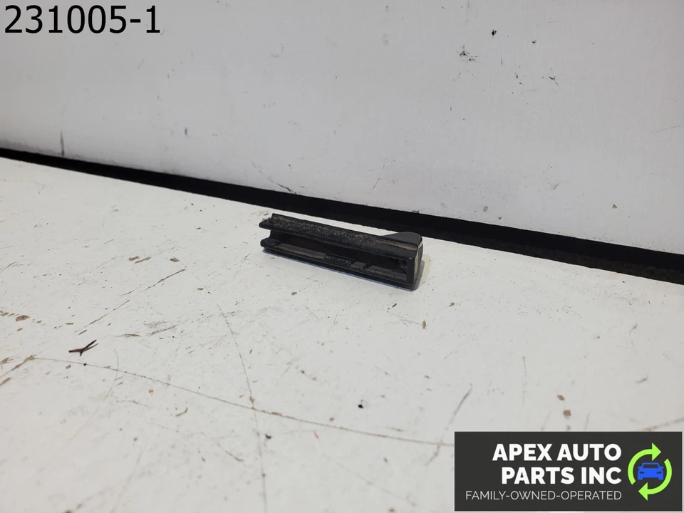 OEM Pontiac Fiero 1985 DOOR LOCK SLIDE KNOB  NOS GM 218 - Image 4 of 4