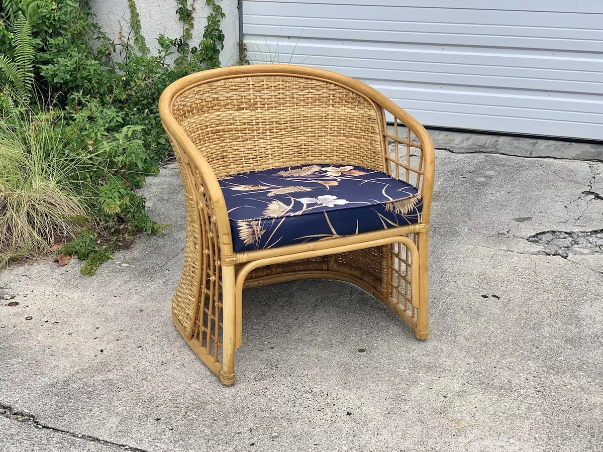 Wicker barrel chair outdoor sale