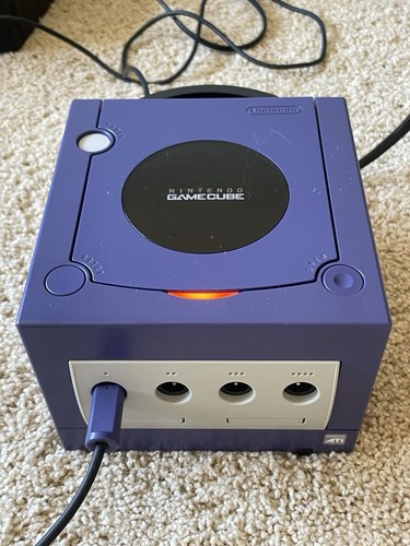 Console Nintendo GameCube viola indaco DOL-001 sistema di gioco con Mario Party 7 - Foto 2 di 16