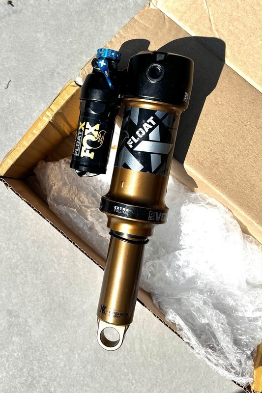 *BRAND NEW* 2026 Fox FLOAT X F-S, K - 205 X 60mm, 2pos-Adj, Trunnion 