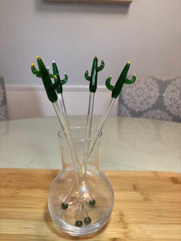 Mexican Hand Blown Glass Set Of 4 Saguaro Cactus W/Flower Swizzle Sticks 8" EUC!