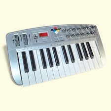 M Audio Ozone MIDI Keyboard Audio MIDI Controller with Power Supply