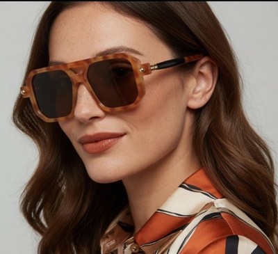 Vintage Square Frame Sunglasses UV400 Fashion Designer Eyewear for Women Driving