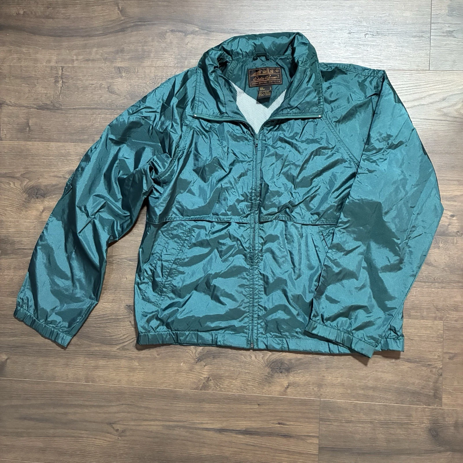 Vintage Eddie Bauer Hideaway Hood Nylon Packable Windbreaker Jacket Green Size L