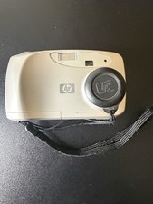 HP PhotoSmart 612 2.3MP Digital Camera