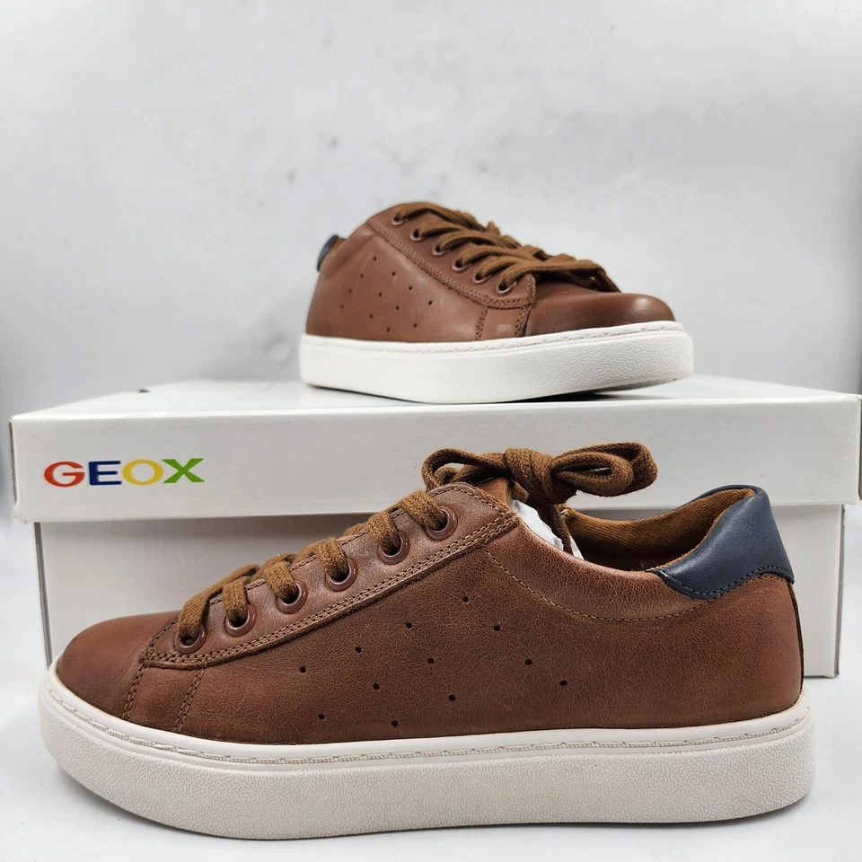 GEOX Nashik Garçon Low Cut Sneaker Boys 35 Cognac/Navy Lace And Zip Closure - Image 2 of 4