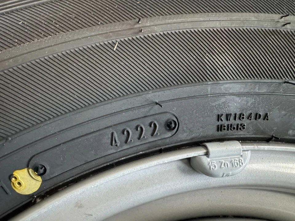 4 Winterräder Opel Movano-C Light Version Falken 215/70 R15 C 109/107R /Ducato - Bild 3 von 3