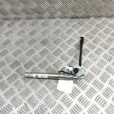 MASERATI LEVANTE SUV M161 Front Left Seatbelt Pretensioner 670039579 2016