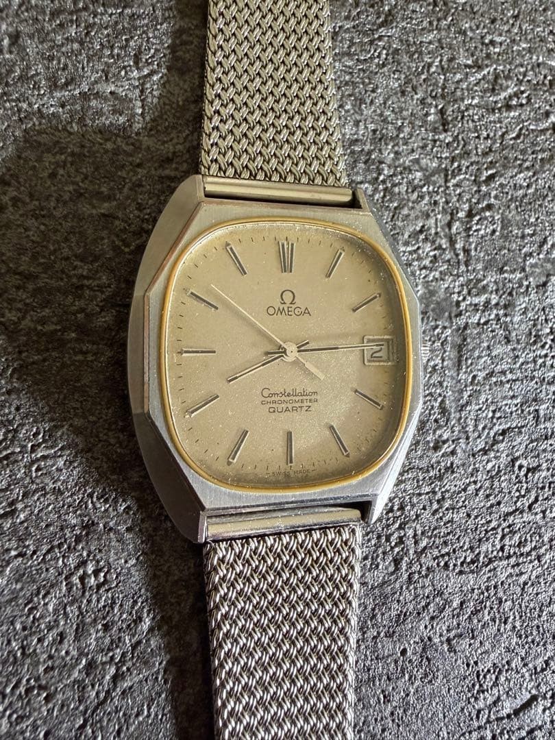 Omega Constellation Chronometer Quartz Vintage Men's Watch Gold Dial Date