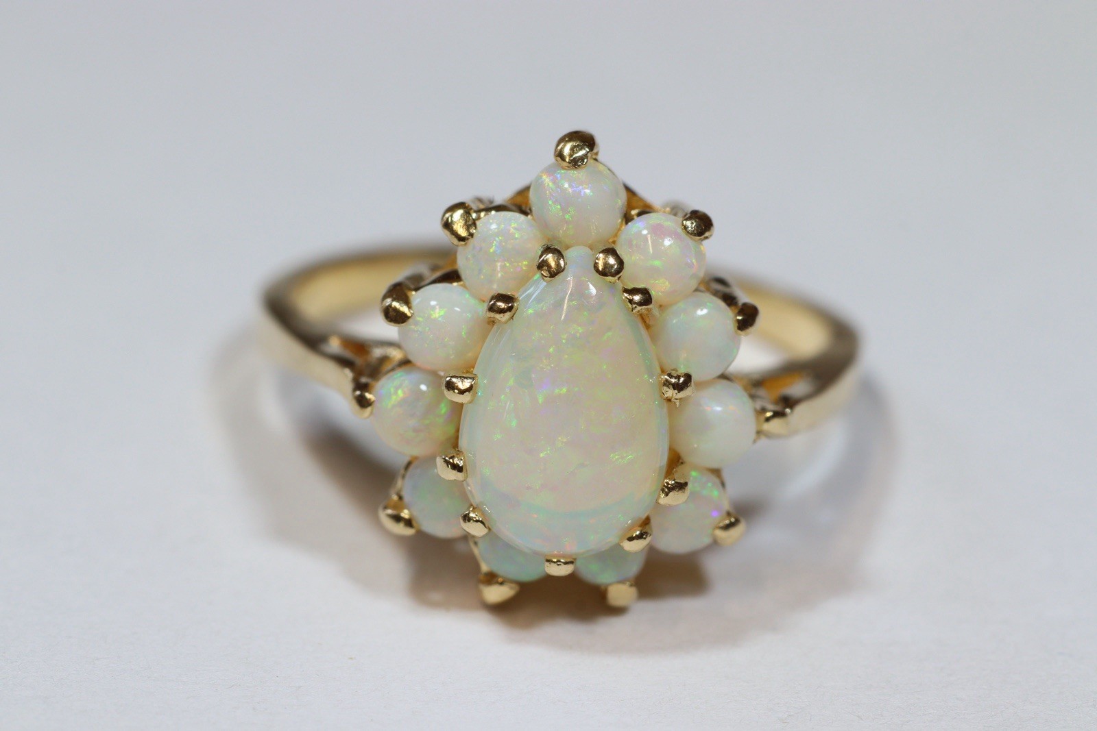 14k White opal Ring - image 6