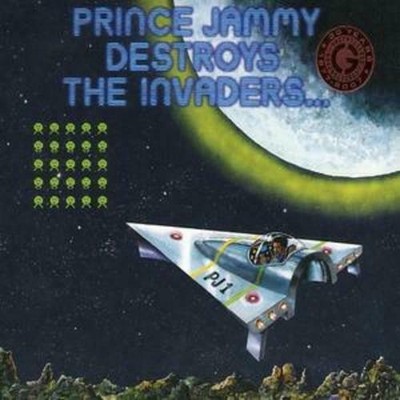 Destroys the invaders CD