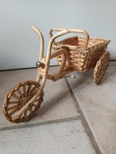 Vélo, bicyclette en rotin osier et bois vintage