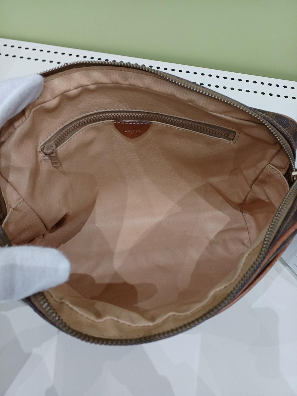 Macadam Pattern Second Bag Model M06 CELINE - image 8