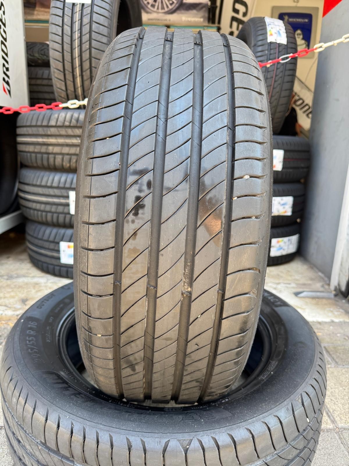 2 Pneumatici Usati 205/55 R16 94V Michelin Primacy Estive