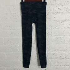 Spanx Womens Look at Me Now Leggings L Blue Camo Seamless High Rise Ankle B12