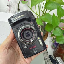 OLYMPUS Tough TG-5 Black 12.0MP Digital Camera 4x Optical Zoom English