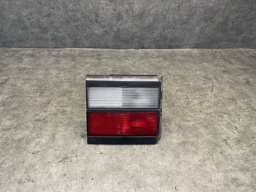 VW Passat 35i B3 Rücklicht Rückleuchte Heckklappe Links #33573