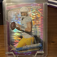 Panini 2025 Prizm Purple Pulsar Justin Herbert #215 Los Angeles Chargers Card