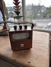 vintage old voltmeter UNTESTED