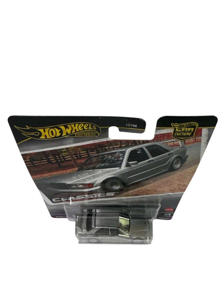 Hot Wheels Modern Classics 1990 Mercedes-Benz 190 E 2.5 16 Evolution II - Image 3 of 4