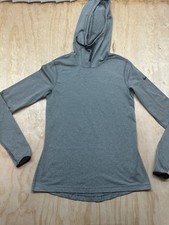 Nike Pro Dri-Fit Hoodie Women s Gray Long Sleeve Pullover L Running Workout