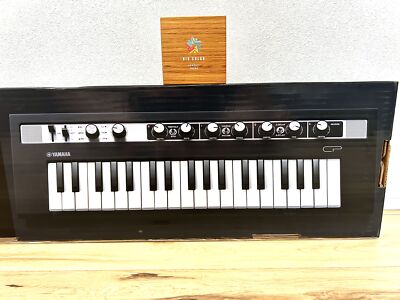 ほぼ新品　YAMAHA Reface CP Yamaha Reface CP Electric Piano Synthesizer | Sweetwater