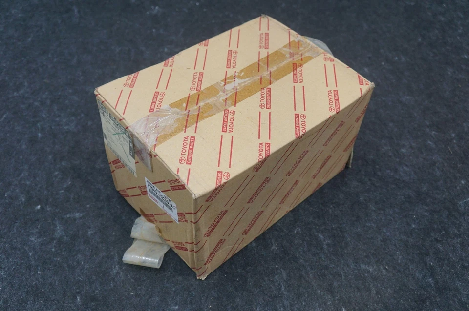 Nuevo espejo de puerta del conductor izquierdo blanco OEM 87940-2D230-A0 Toyota Celica 2000-2005 Foto 3 de 4