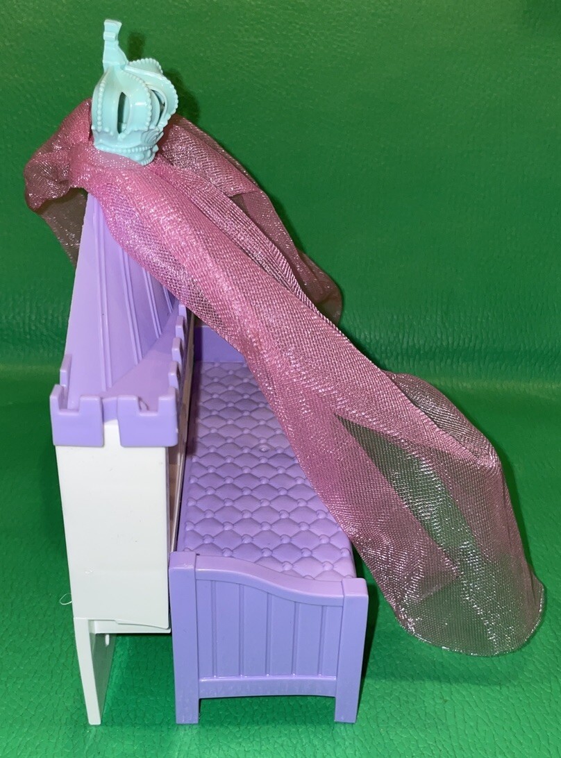 Picture 4 of 11