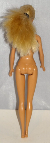 Mattel Barbie Doll SWAPPIN STYLES FASHIONISTAS Naked Articulated Customizable - Picture 3 of 8