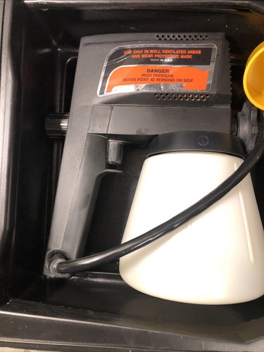 Sears Craftsman Airless Paint Sprayer With Case 165.155282 165.55250 - Picture 9 of 24